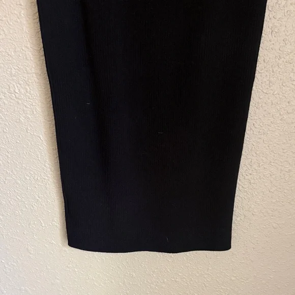 MICHAEL Michael Kors Classic Black Midi Pencil Skirt - Picture 7 of 9